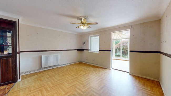 12 Beckett Close, Streatham, London, SW16 1AN 1