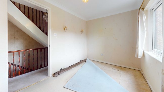 12 Beckett Close, Streatham, London, SW16 1AN 1