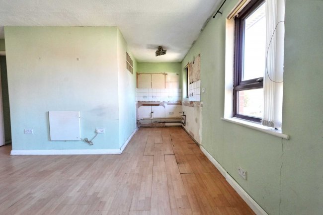 42 Honeysuckle Drive, Liverpool, Merseyside L9 1JL 9