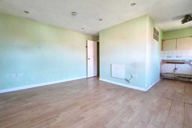 42 Honeysuckle Drive, Liverpool, Merseyside L9 1JL 9