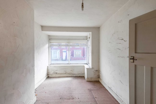 34 Station Avenue South, South Fencehouses, Houghton Le Spring, Tyne and Wear, DH4 6HN 10