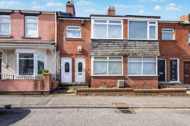 34 Station Avenue South, South Fencehouses, Houghton Le Spring, Tyne and Wear, DH4 6HN 10