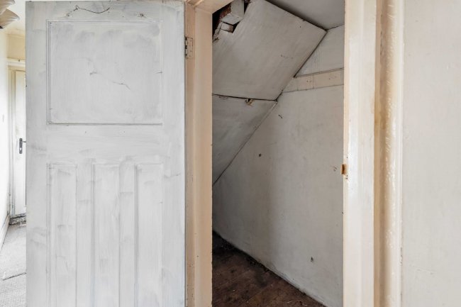 34 Station Avenue South, South Fencehouses, Houghton Le Spring, Tyne and Wear, DH4 6HN 10