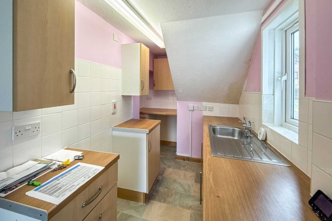 1-3 Crown House, Blandford Hill, Milborne St. Andrew, Blandford Forum, Dorset, DT11 0JD 10