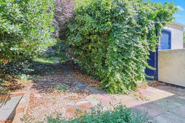 6 Boleyn Crescent, Weymouth, DT4 9JX 4