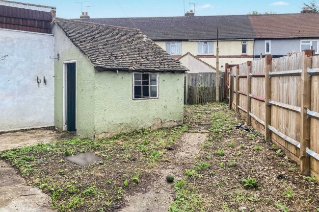 46 Mayplace Avenue, Crayford, Dartford, DA1 4PG 7