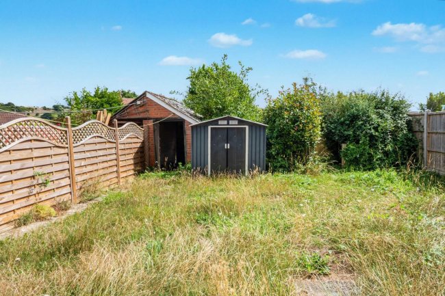 47 New Close Terrace, Stoke Sub Hamdon, Somerset, TA14 6QH 6