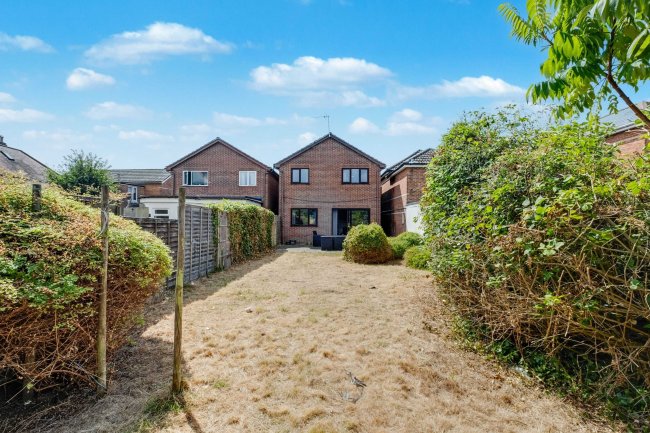 76 Cardigan Road, Bournemouth BH9 1BG 1