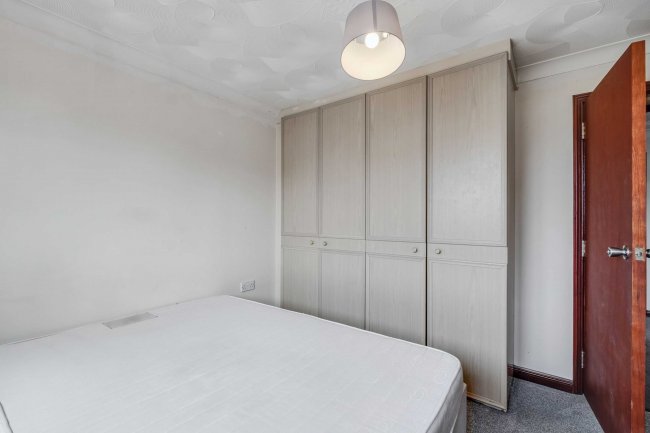 76 Cardigan Road, Bournemouth BH9 1BG 1