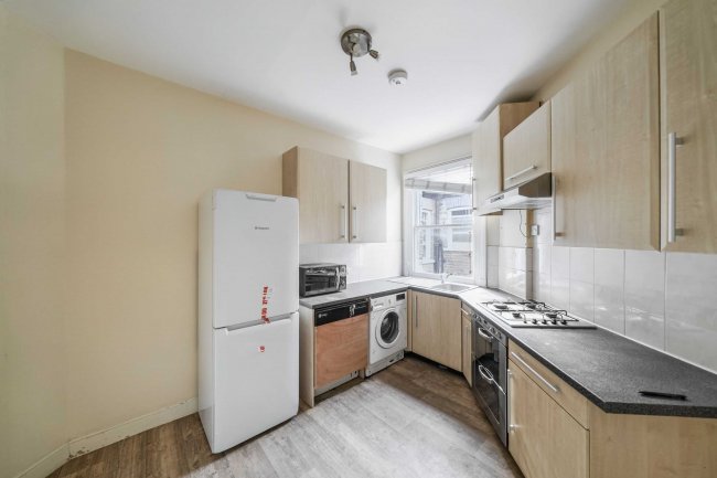 Flat 111 Castellain Mansions, Castellain Road, Maida Vale, London, W9 1HG 6