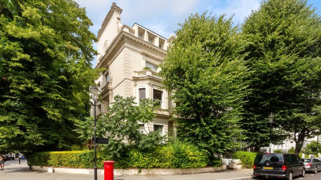 Flat 4, 35 Pembridge Square, Notting Hill, London, W2 4DT 2