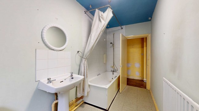 Flat 4, 35 Pembridge Square, Notting Hill, London, W2 4DT 2