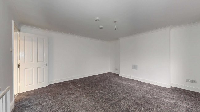 Flat A, 31 Belvedere Road, Crystal Palace, London, SE19 2HJ 8