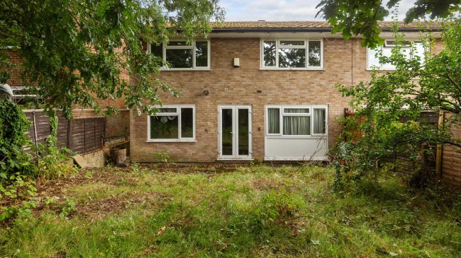 6 Coverack Close, Shirley, Croydon, CR0 7ND 8