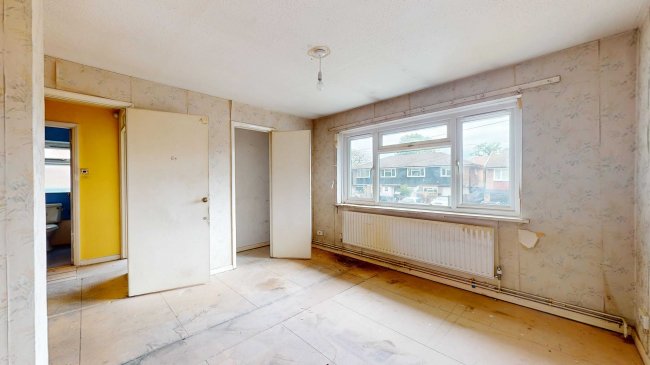 6 Coverack Close, Shirley, Croydon, CR0 7ND 8