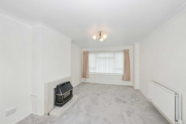 44 Downfield Road, Cheshunt, EN8 8SZ 7