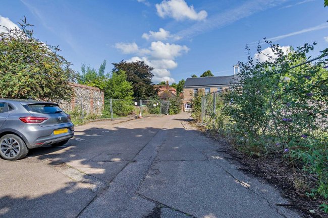 The Weymed Site, Swan Lane, Bury St Edmunds, IP33 2AJ 3