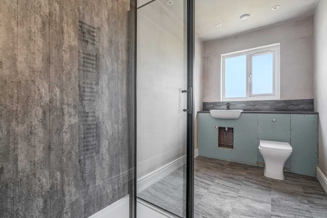 Stonebridge Barn, Church Road, Earsham, Bungay, NR35 2TL 3