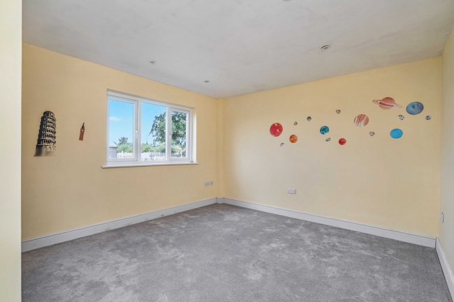 Stonebridge Barn, Church Road, Earsham, Bungay, NR35 2TL 3