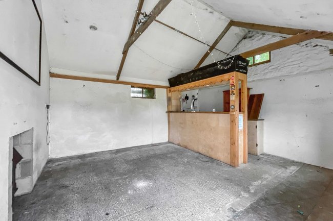 Praze Barns, Green Lane, Helston, Cornwall, TR13 0SG 8