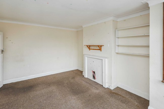 330 Watford Way, Hendon, London NW4 4UY 1