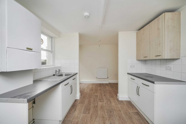 Basement Flat, 88 Lansdowne Place, Hove, BN3 1FH 9