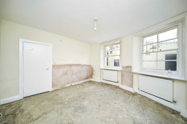 Basement Flat, 88 Lansdowne Place, Hove, BN3 1FH 9