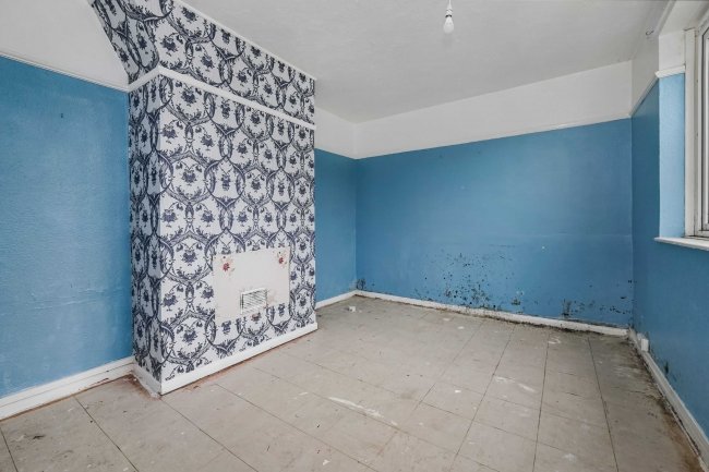 Flat 83 Rectory Road, 79-85 Rectory, Sittingbourne, Kent, ME10 4LB 10