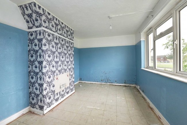 Flat 83 Rectory Road, 79-85 Rectory, Sittingbourne, Kent, ME10 4LB 10