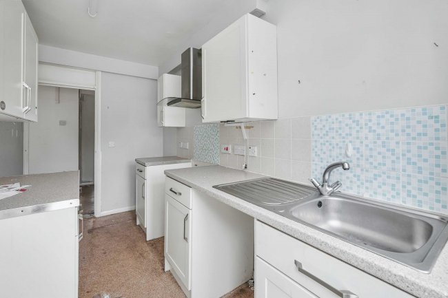Flat 83 Rectory Road, 79-85 Rectory, Sittingbourne, Kent, ME10 4LB 10