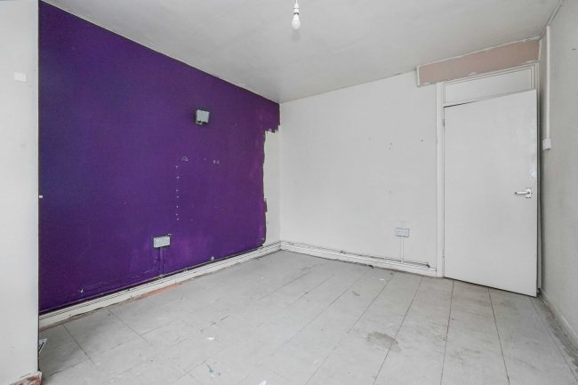 Flat 83 Rectory Road, 79-85 Rectory, Sittingbourne, Kent, ME10 4LB 10