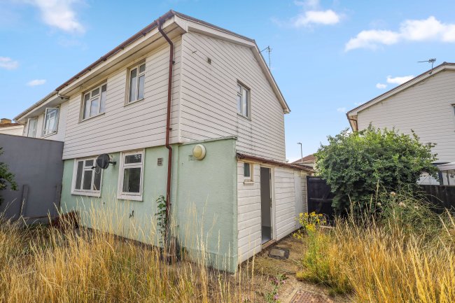 11 Beech Gardens, Dagenham, Essex, RM10 9TS 3