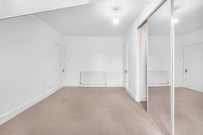 Flat 7, 5 Parklands, Surbiton, Surrey, KT5 8EA 3