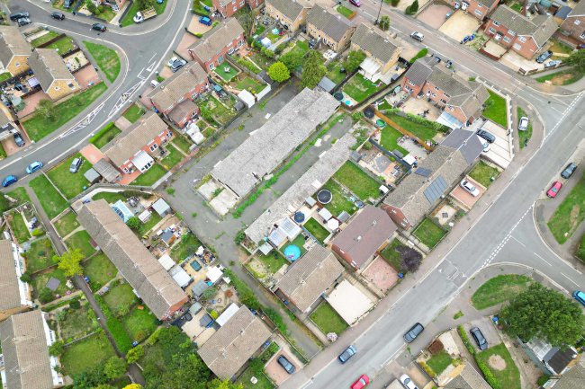 Land at Bretch Hill, Banbury, Oxfordshire, OX16 0LU 12