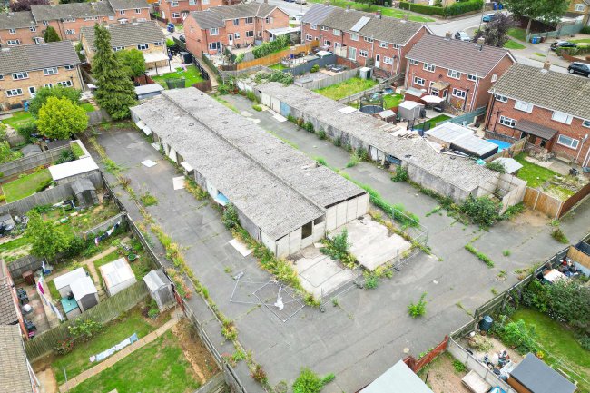 Land at Bretch Hill, Banbury, Oxfordshire, OX16 0LU 12
