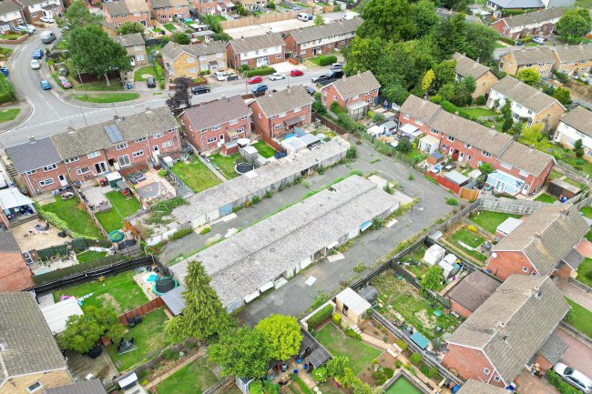 Land at Bretch Hill, Banbury, Oxfordshire, OX16 0LU 12