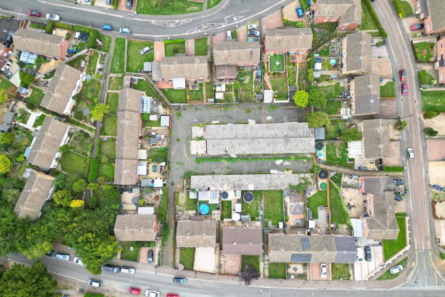 Land at Bretch Hill, Banbury, Oxfordshire, OX16 0LU 12