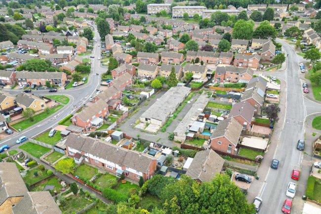 Land at Bretch Hill, Banbury, Oxfordshire, OX16 0LU 12