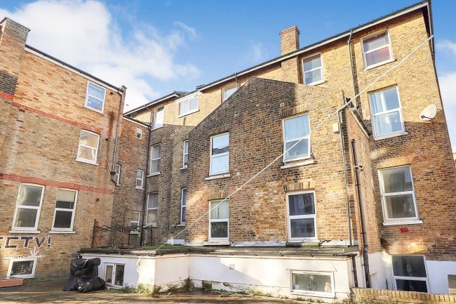 Flat 4, 2-8 Athelstan Road, Margate, CT9 2BF 4