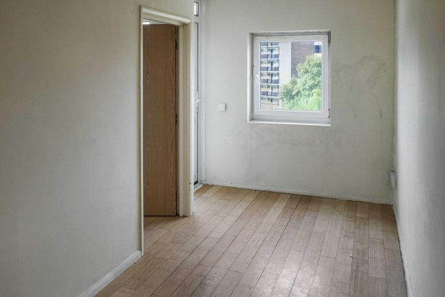 Flat 48 Warnham House, Upper Tulse Hill, Brixton, London, SW2 2SA 4