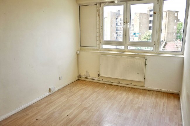 Flat 48 Warnham House, Upper Tulse Hill, Brixton, London, SW2 2SA 4