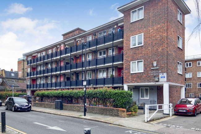 Flat 4 Stapleton House, Ellsworth Street, Bethnal Green, London, E2 0AR 4