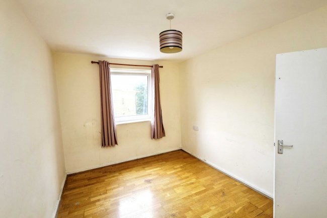 Flat 22 Rapley House, Turin Street, Bethnal Green, London, E2 6NH 2