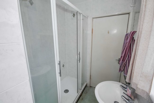 46 Coxons Close, Huntingdon, Cambridgeshire, PE29 1TS 10