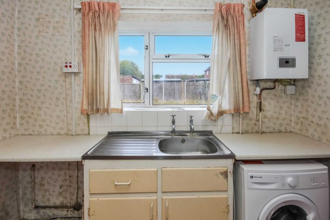 46 Coxons Close, Huntingdon, Cambridgeshire, PE29 1TS 10