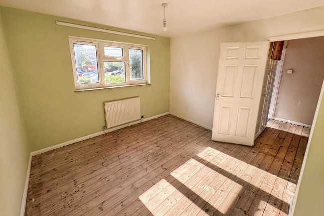 7 Millbrook Gardens, Castle Cary, Somerset, BA7 7EE 3