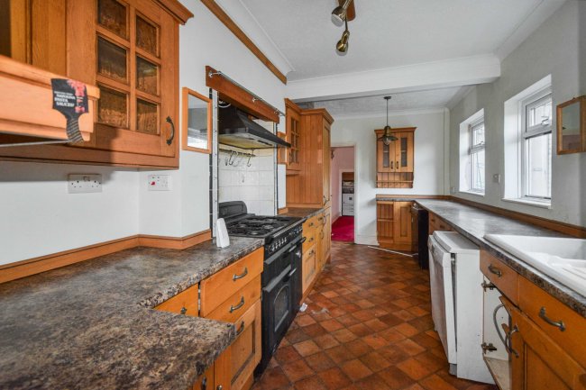 200 Bridge Road, Lowestoft, Suffolk, NR33 9JX 9