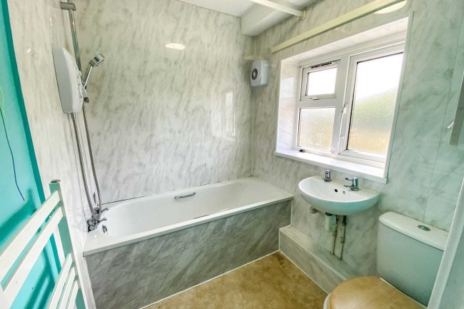 20 Great Orchard, Ilchester, Yeovil BA22 8NE 4