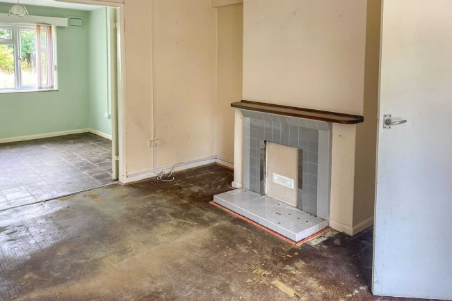 1 Church Street, Ilminster, Somerset, TA19 0LQ 8