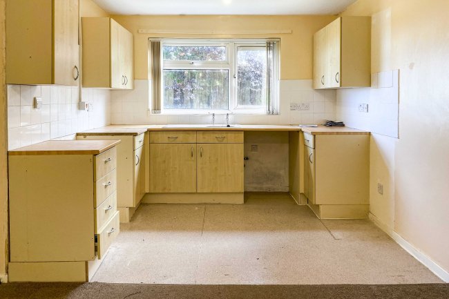 30 Pound Piece, Ashbury, Wiltshire, SN6 8NE 5